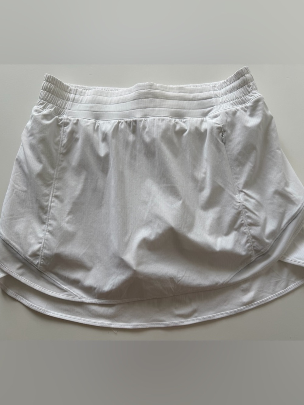 lululemon athletica White Athletic Skort with Elastic Waistband - Picture 3 of 5